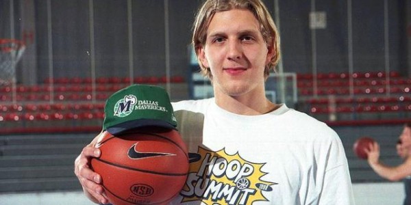 博鱼-私奔离队敲开NBA大门 诺维茨基成欧洲先驱多亏他