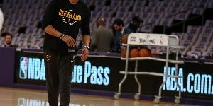 很抢手！尼克斯有意邀请前湖人助教菲尔汉迪