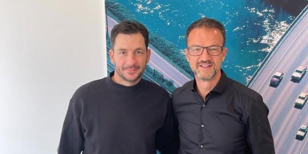 博鱼APP-惊险保级后柏林赫塔迅速换帅，施瓦茨走进首都深渊