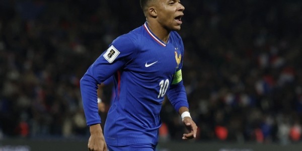 博鱼APP-世界杯金靴赔率出炉，姆巴佩领跑凯恩梅西紧随|基利安·姆巴佩|哈里·凯恩|莱昂内尔·梅西|哈兰德亚马尔|哈里凯恩_新浪体育_新浪新闻